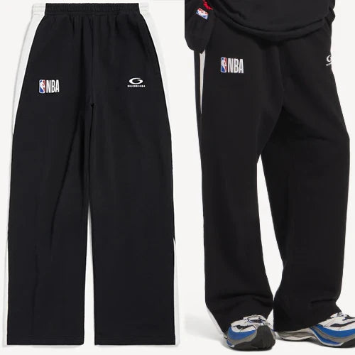 발렌시아가 x NBA 콜라보레이션 트랙수트 팬츠 뉴 블랙 · 이** 고객님