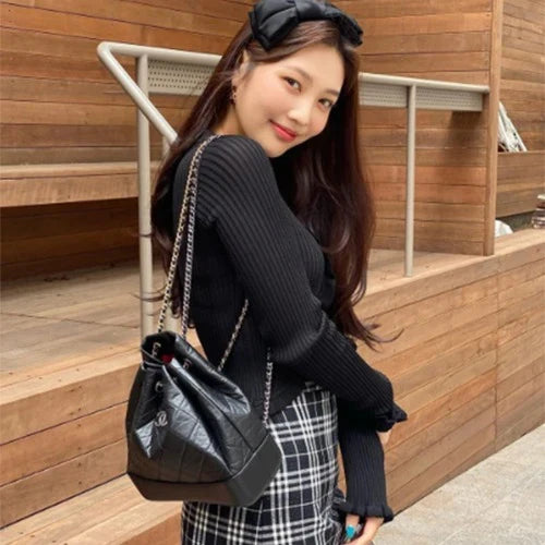 샤넬 가브리엘 백팩 카프스킨 스몰 블랙 -조이, 선미, 제니, 김고은, 이시영 착용 - · 노** 고객님