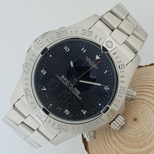 브라이틀링 크로노그래프 EXOSPACE 47mm