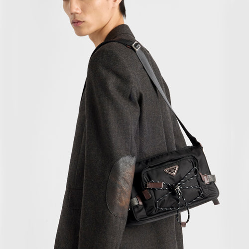 프라다 스피드락 리나일론 앤 레더 숄더백 블랙