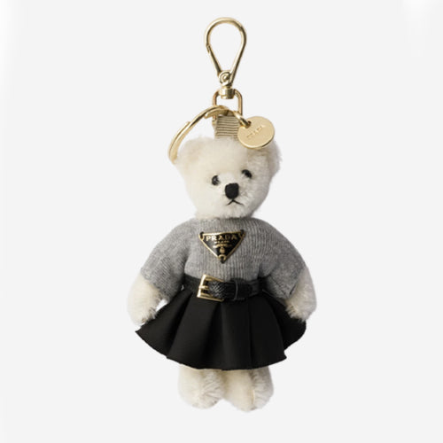 프라다 테디 백 참 메탈 링 화이트